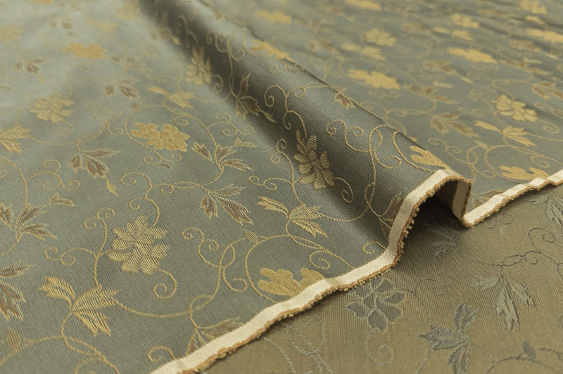 貴船 緞子 蔦草花文