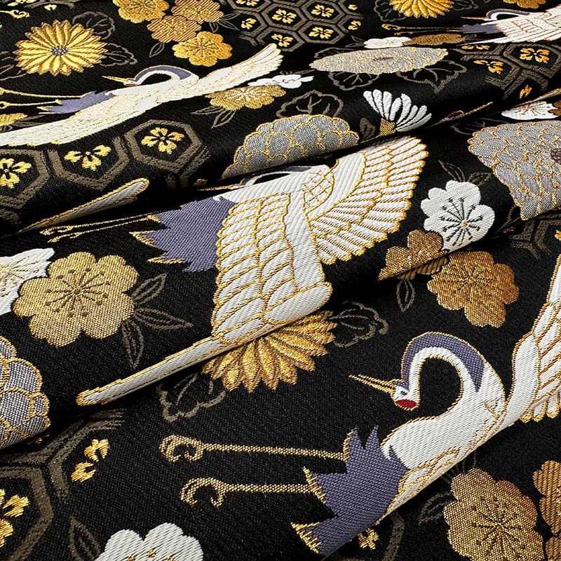 金襴織物 瑞鶴亀甲錦 (黒) 角度違いの柄表現