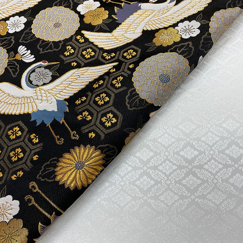 金襴織物 瑞鶴亀甲錦 (黒)裏地との組み合わせ例
