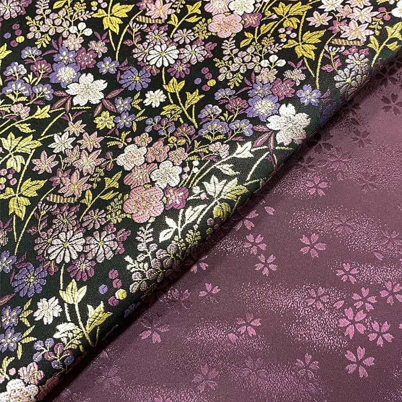 金襴織物 草花文 使用イメージ