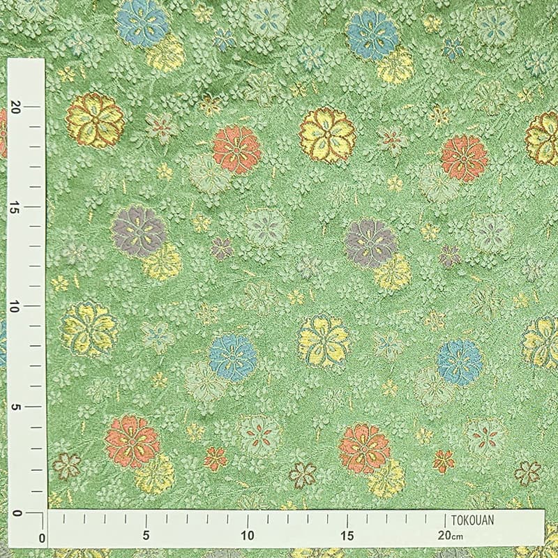 金襴織物 翠霞に舞桜文（若草色） メジャー