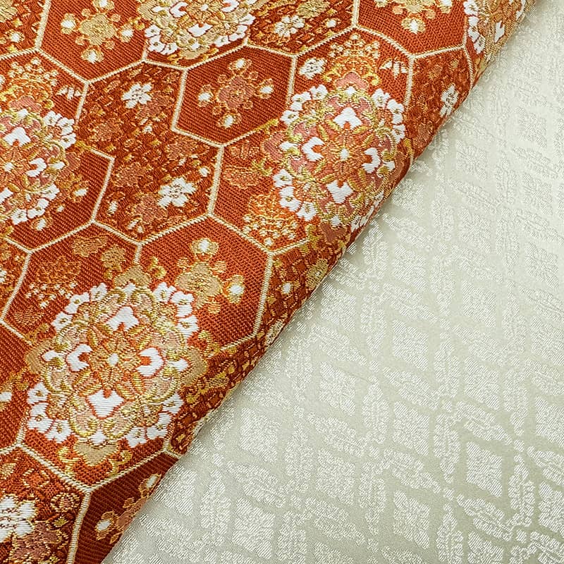 金襴織物 瑞祥亀甲華文（紅樺色） 裏地との組み合わせ例