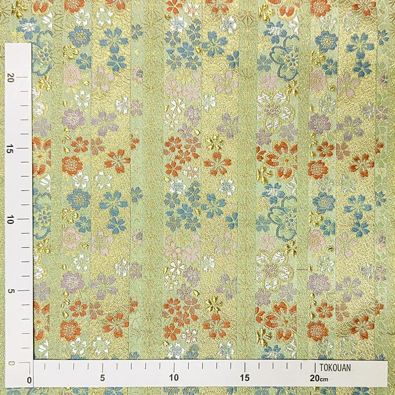 金襴織物 間道に桜（淡緑） 定規