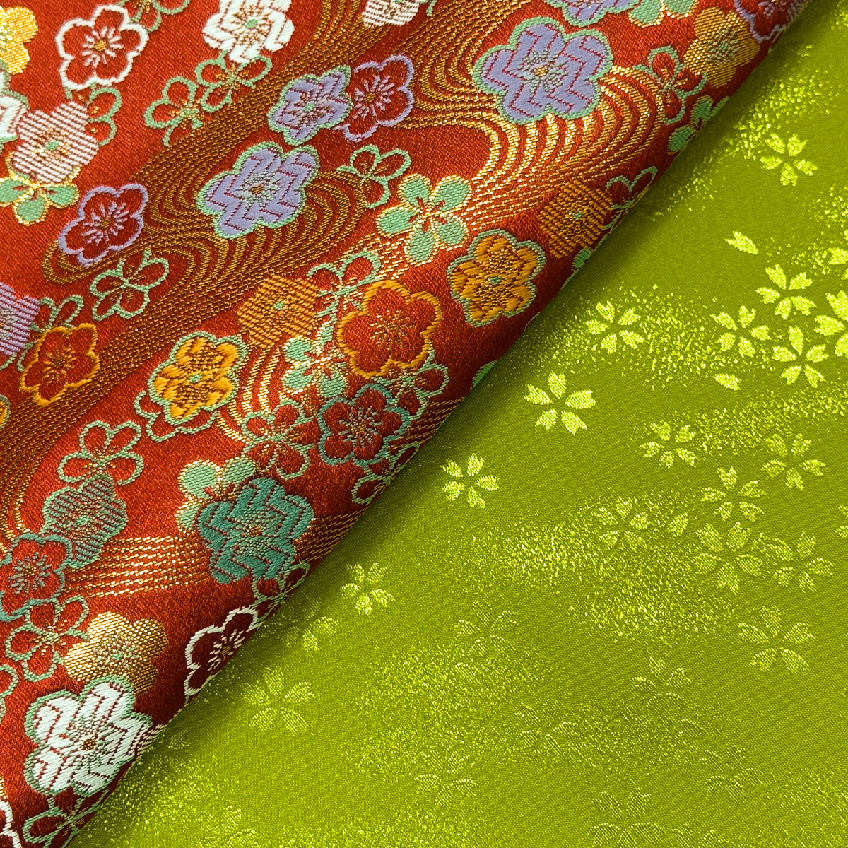 金襴織物 流水梅花文（赤） 裏地との組み合わせ例