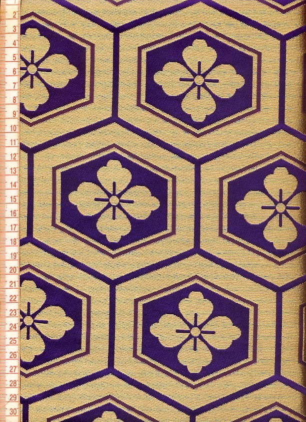 金襴織物 大亀甲花菱（紫）
