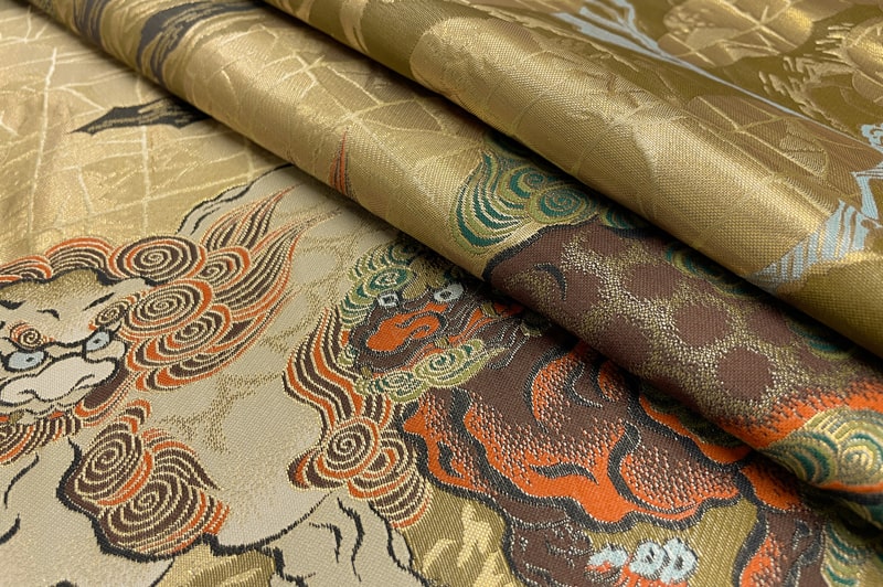 金襴織物 唐獅子図 狩野永徳