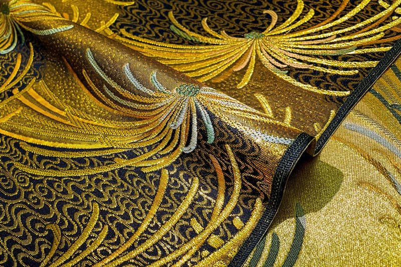 金襴織物 金糸乱菊