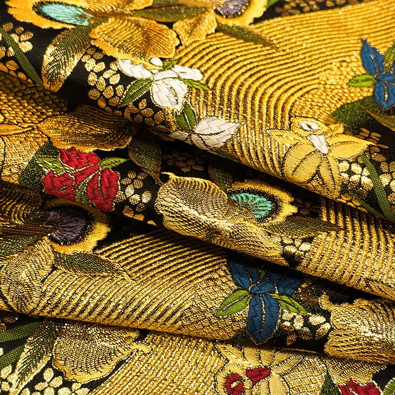 金襴織物 黄金流水文に花 