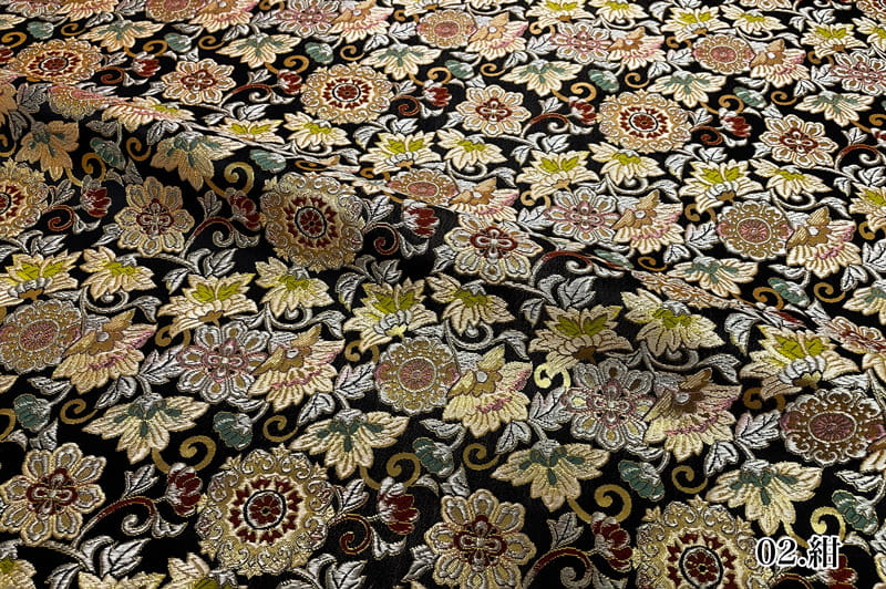 金襴織物 唐花華文