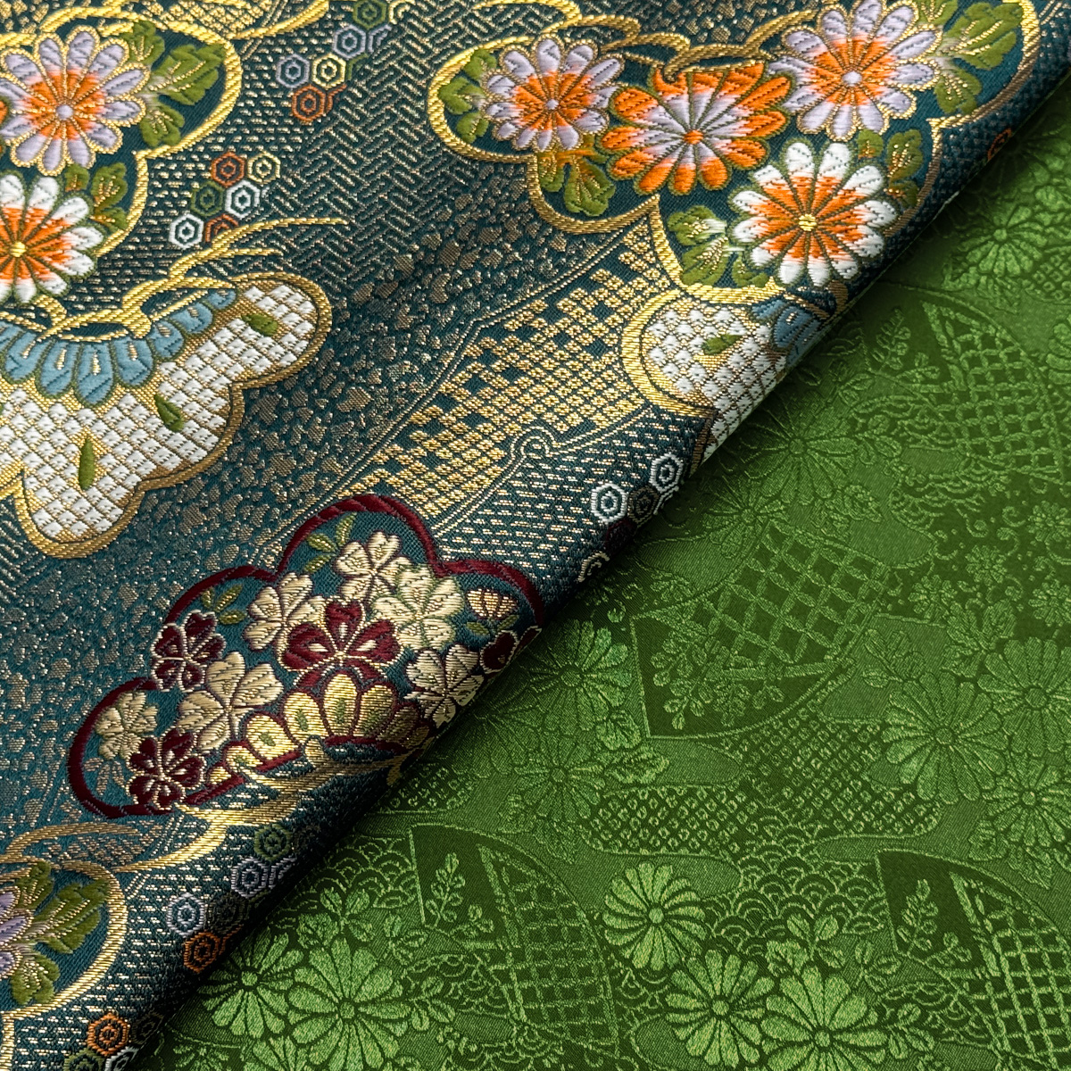 金襴織物 花形松（鉄紺） 裏地との組み合わせ例