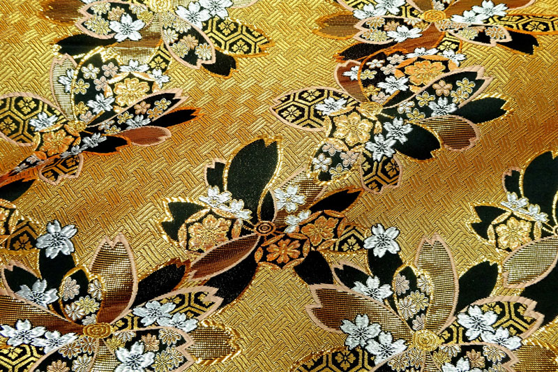 金襴織物 網代地舞桜（金）