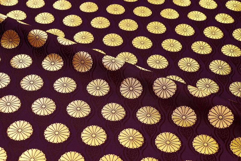金襴織物 雲立涌菊花文（紫）