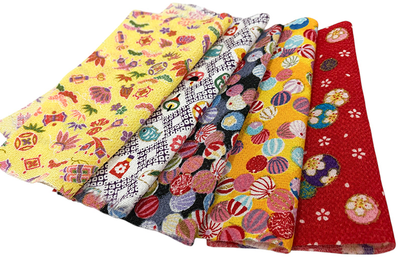 京友禅 金彩ちりめん はぎれ 器物柄10枚セット